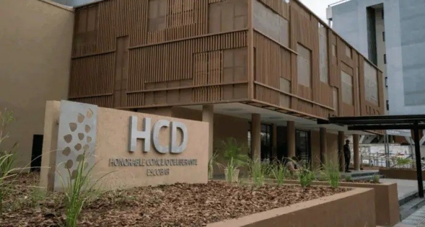 Ariel Sujarchuk pide derogar la ordenanza que habilitaba la instalaci&oacute;n de una sala de juegos en Ingeniero Maschwitz